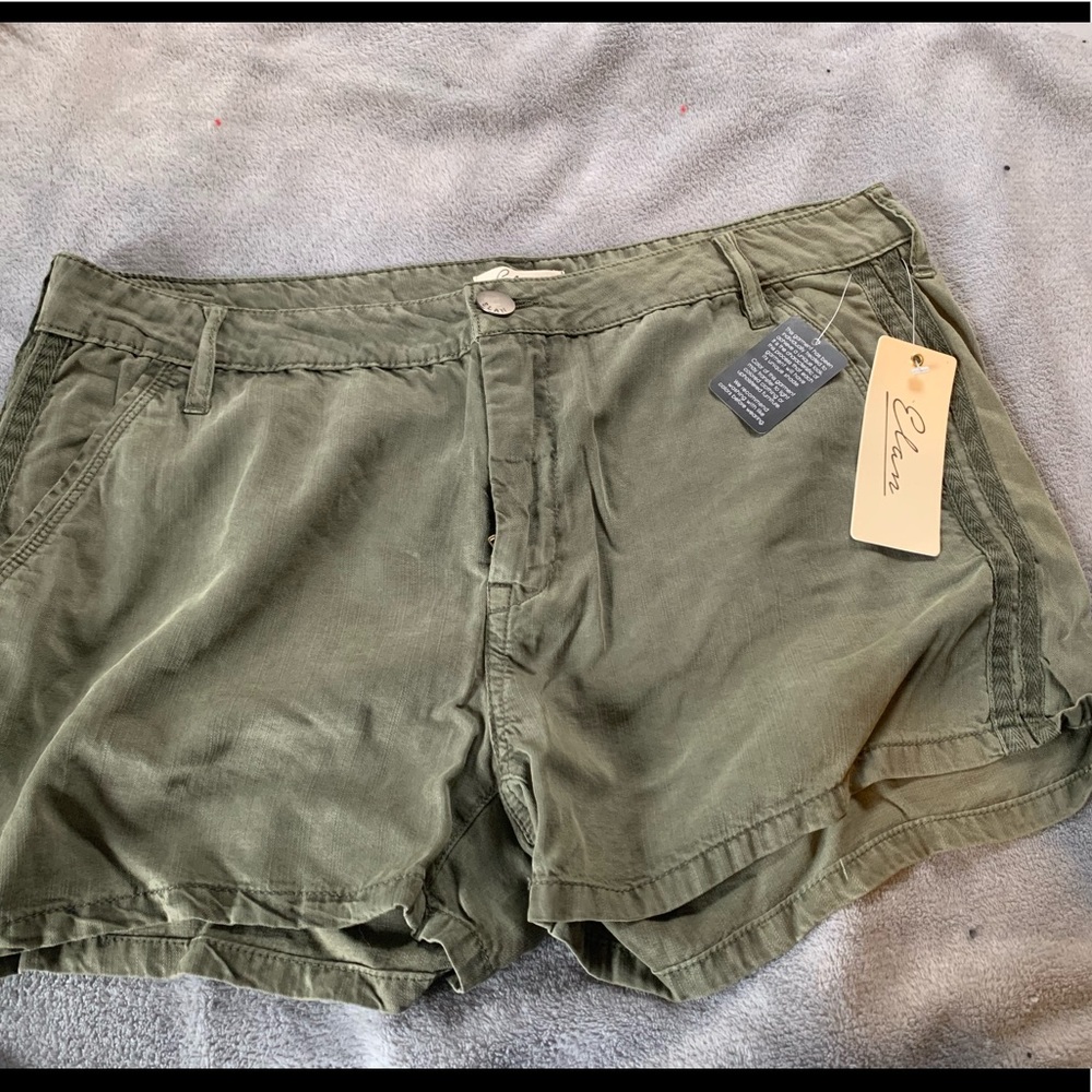 Women’s shorts